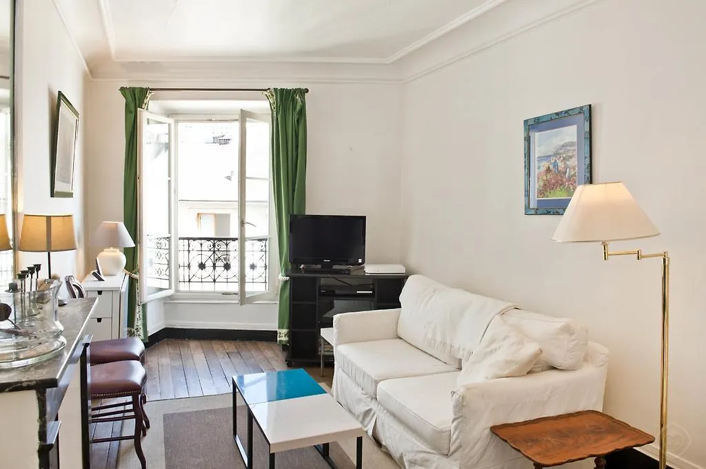 Classy St. Germain Apartment Paris